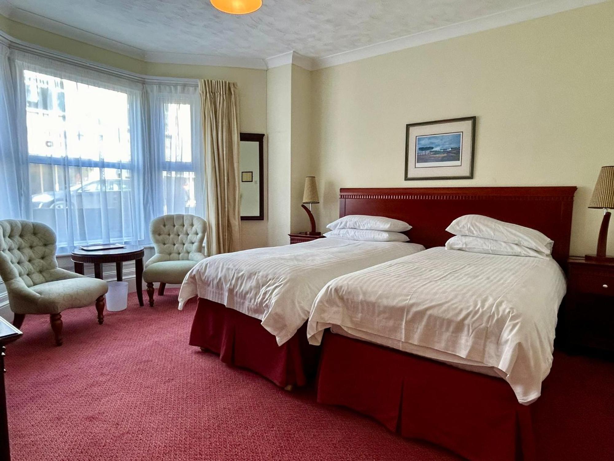 Bay View - Seafront, Sandown - Free Car Ferry For Bookings Of 3 Or More Nights, Subject To Availability Ngoại thất bức ảnh