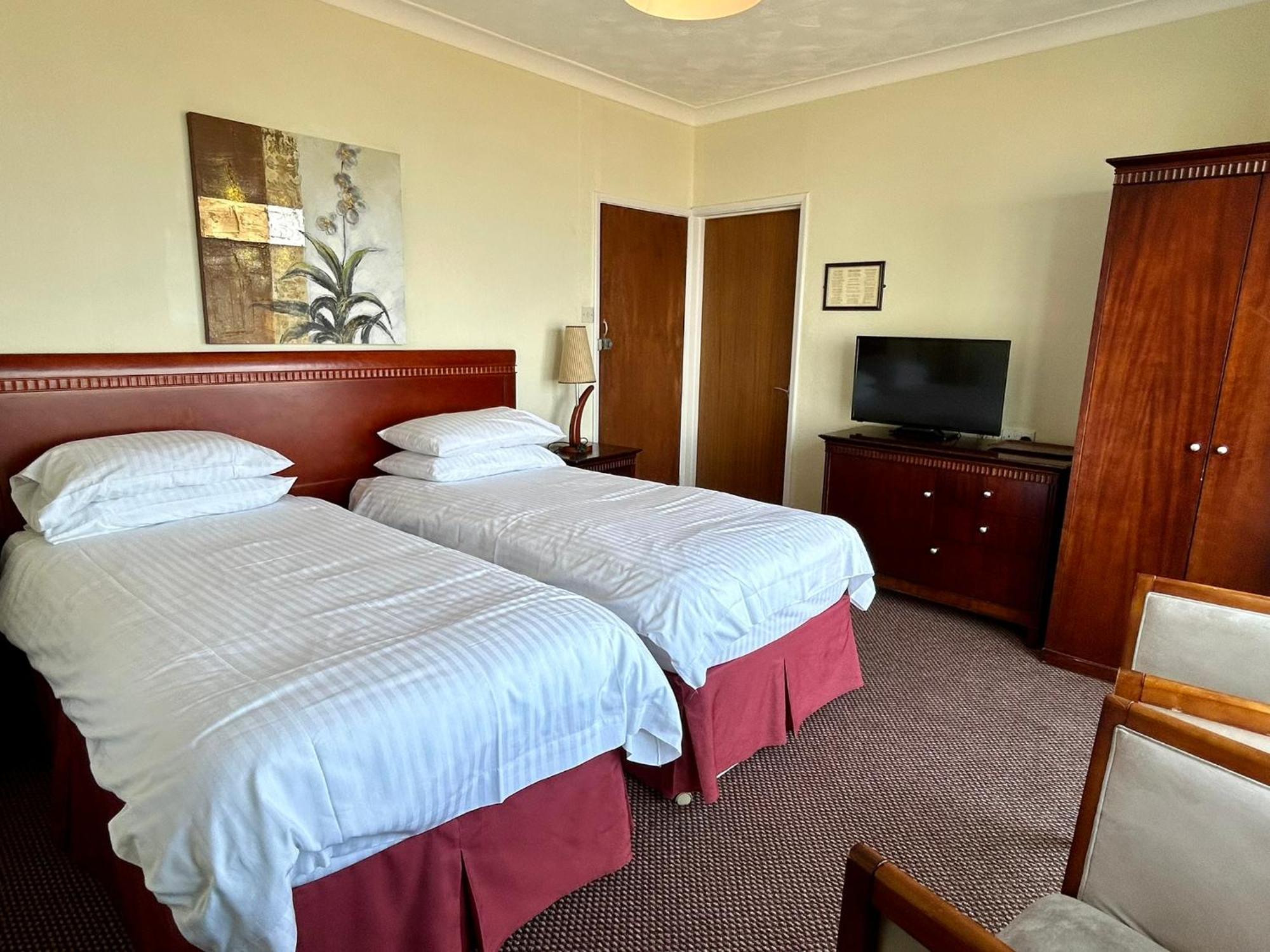 Bay View - Seafront, Sandown - Free Car Ferry For Bookings Of 3 Or More Nights, Subject To Availability Ngoại thất bức ảnh