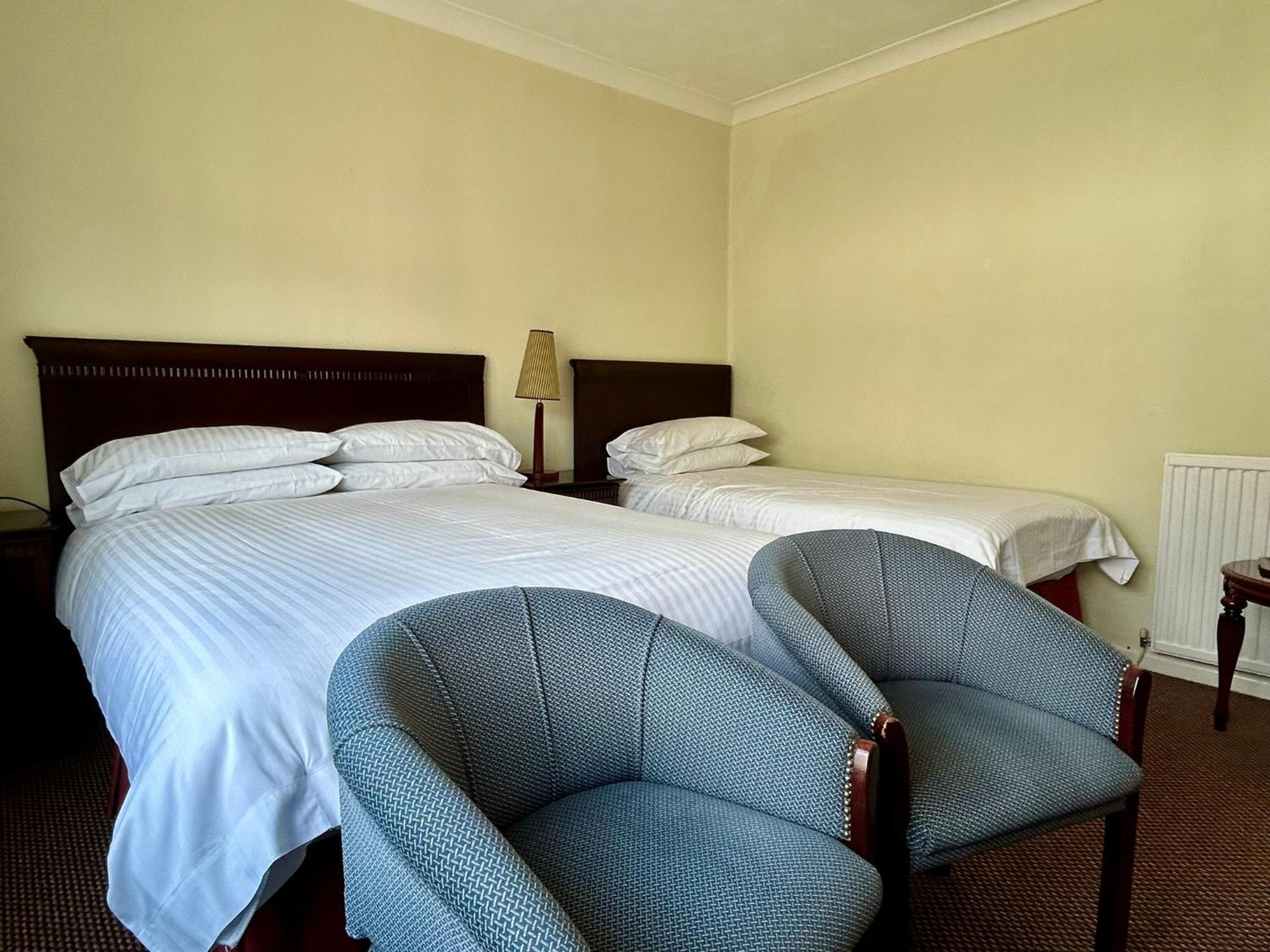 Bay View - Seafront, Sandown - Free Car Ferry For Bookings Of 3 Or More Nights, Subject To Availability Phòng bức ảnh