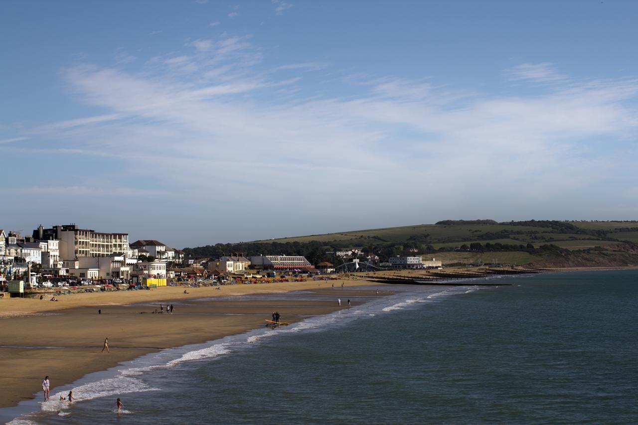 Bay View - Seafront, Sandown - Free Car Ferry For Bookings Of 3 Or More Nights, Subject To Availability Ngoại thất bức ảnh